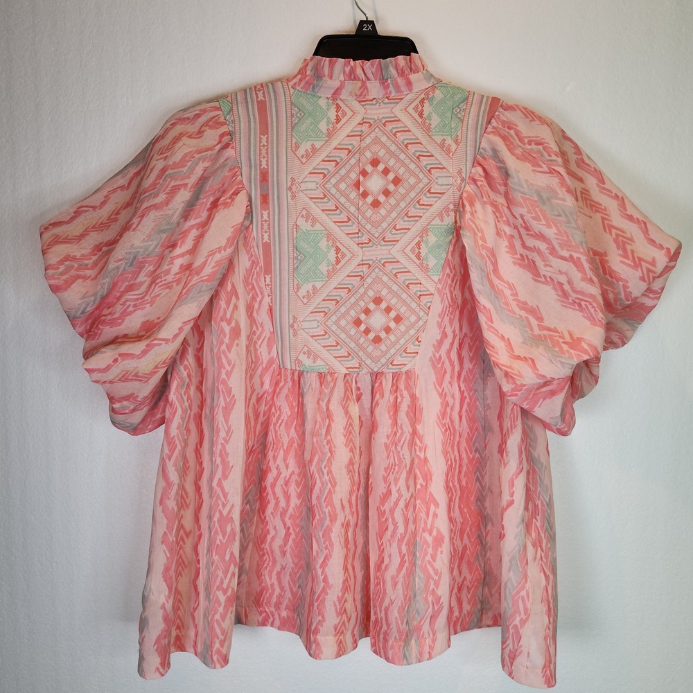 Umgee Top Coral Pink Geometric Puff Sleeve Boho Large NWT - Picture 3 of 6
